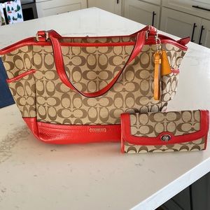 Coach purse and wallet